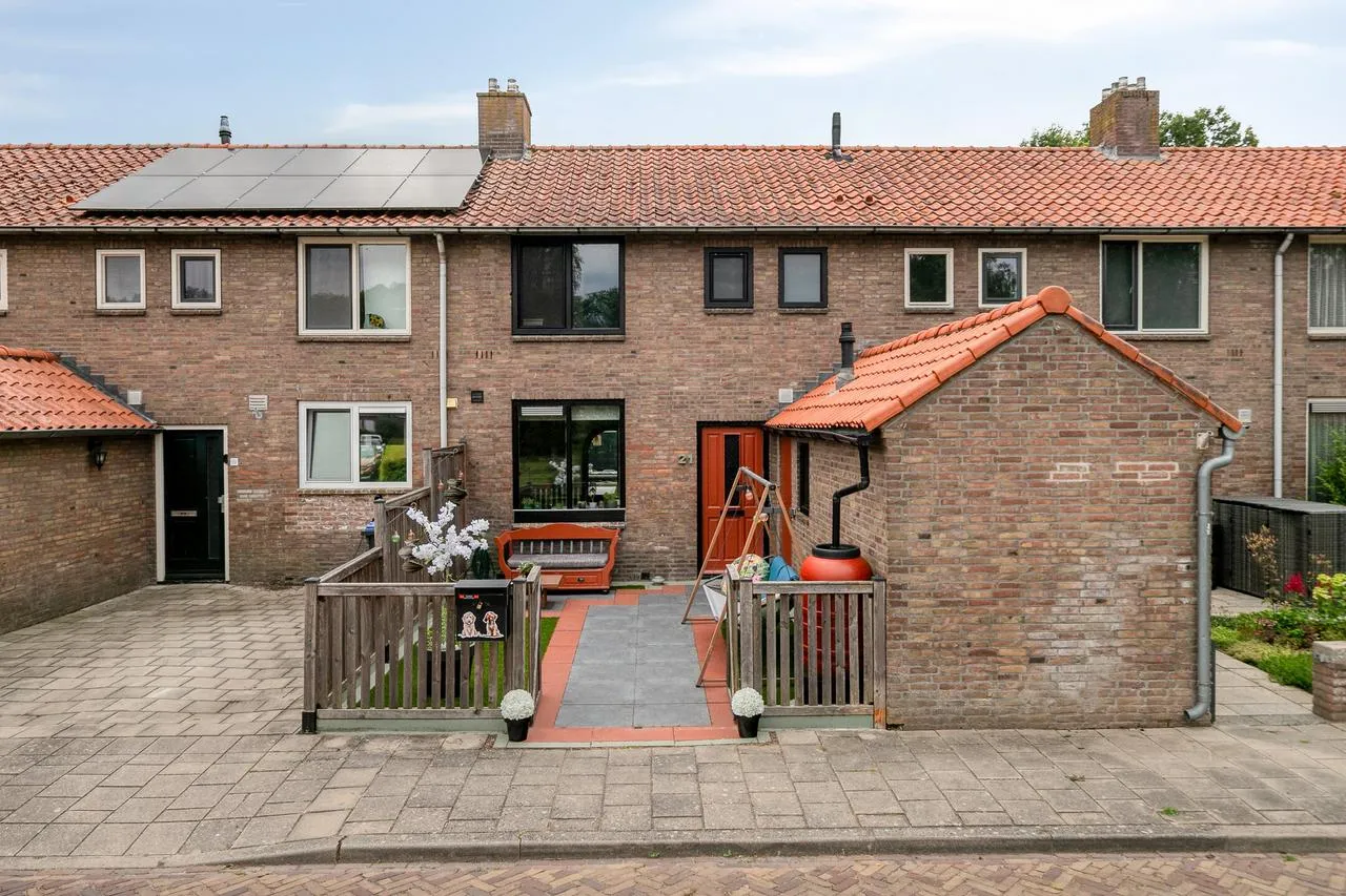 Tussenwoning te koop: Kolk 21, Scheerwolde