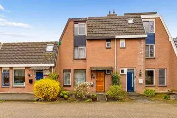 Tussenwoning te koop: Kolkgriend 59, Kolkgriend en Oostgriend Almere