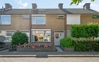 Tussenwoning te koop: Kollumerlandstraat 15, Ochten Ochten