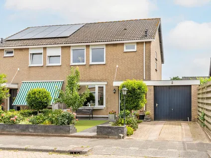 Hoekwoning te koop: Kollumerlandstraat 2, Ochten Ochten