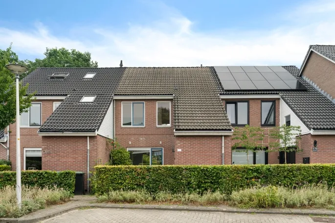 Tussenwoning te koop: Kolmschotlanden 178, Stroinkslanden Noord-West Enschede