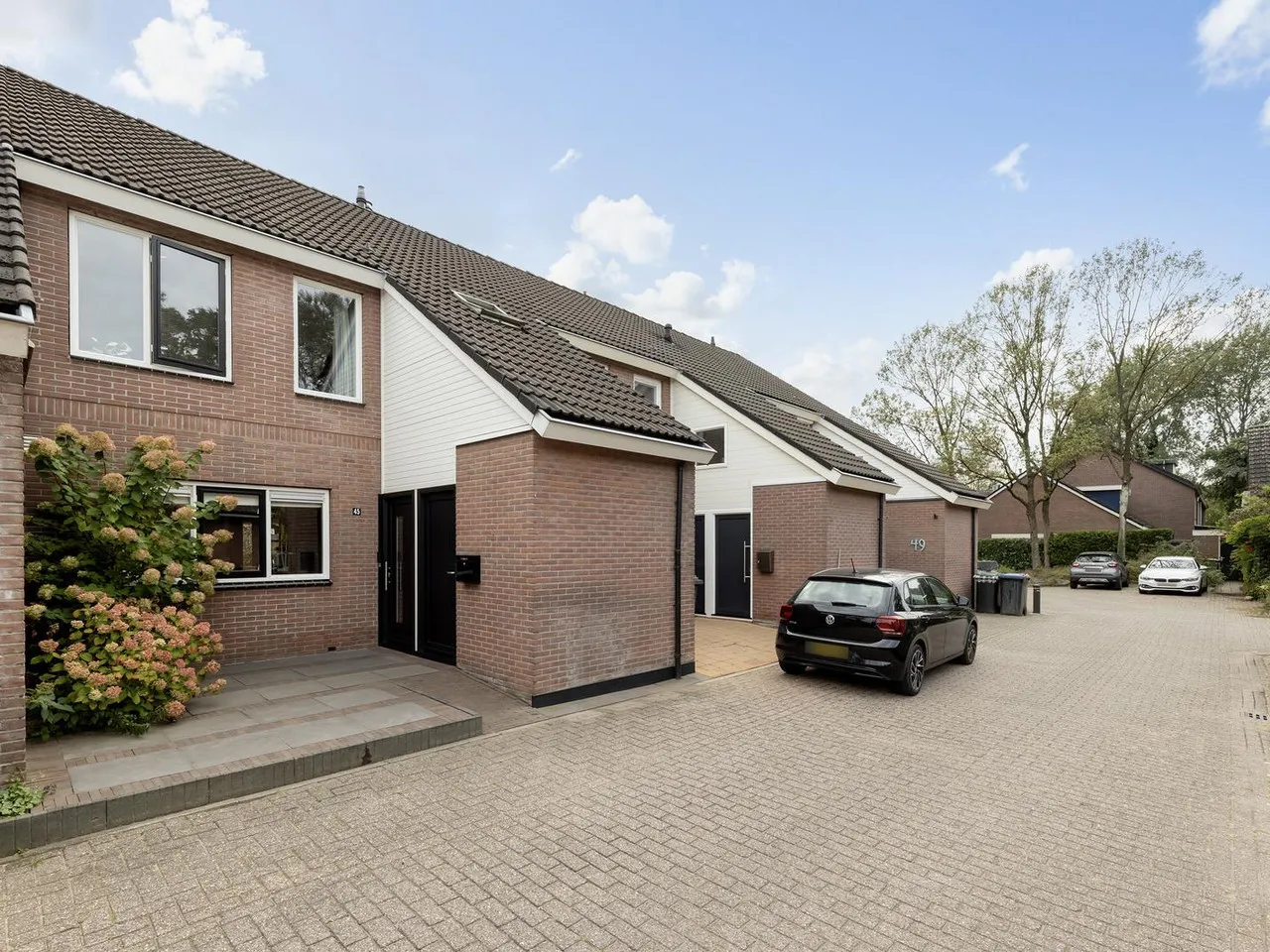 Tussenwoning te koop: Kolmschotlanden 45, Enschede