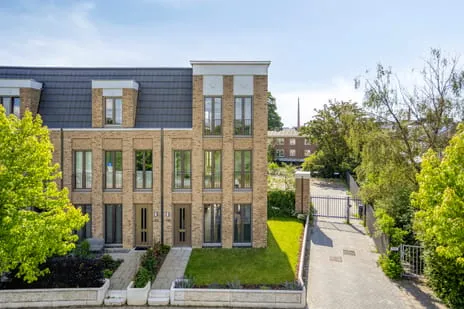 Hoekwoning te koop: Kolonel Millerstraat 100, Wyckerpoort Maastricht
