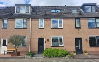 Tussenwoning te koop: Kolonel Stamfordstraat 9, Kern Hekendorp Hekendorp
