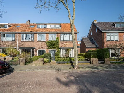 Hoekwoning te koop: Kom Van Aaiweg 15, Kerkwijk Leiderdorp
