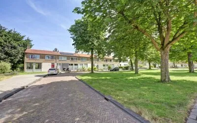 Hoekwoning te koop: Kombuisstraat 9, Dronten