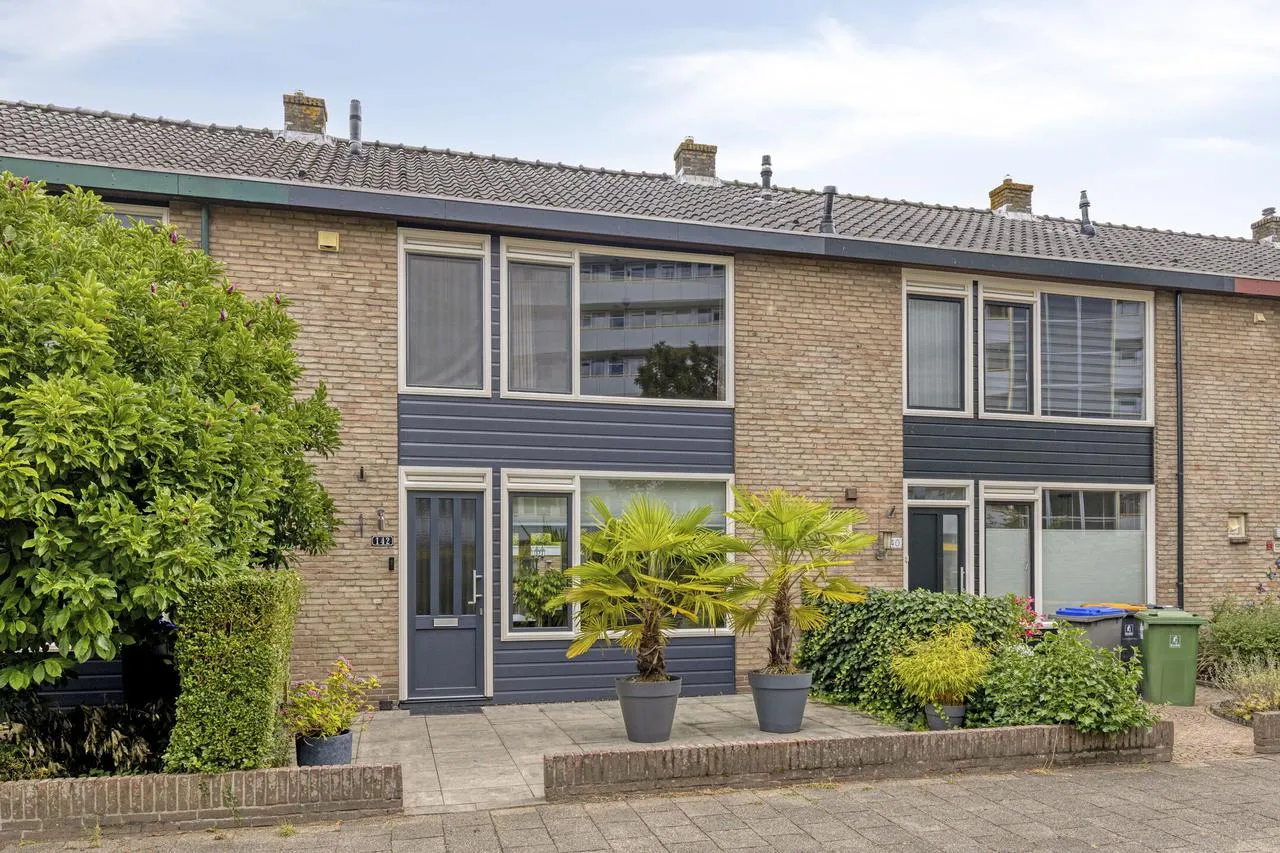 Tussenwoning te koop: Kometenlaan 142, Bilthoven
