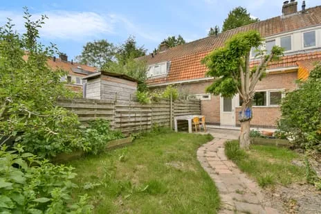 Tussenwoning te koop: Kometensingel 295, Tuindorp Oostzaan-Oost Amsterdam