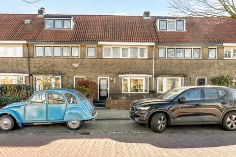 Tussenwoning te koop: Kometenstraat 84, Hilversum