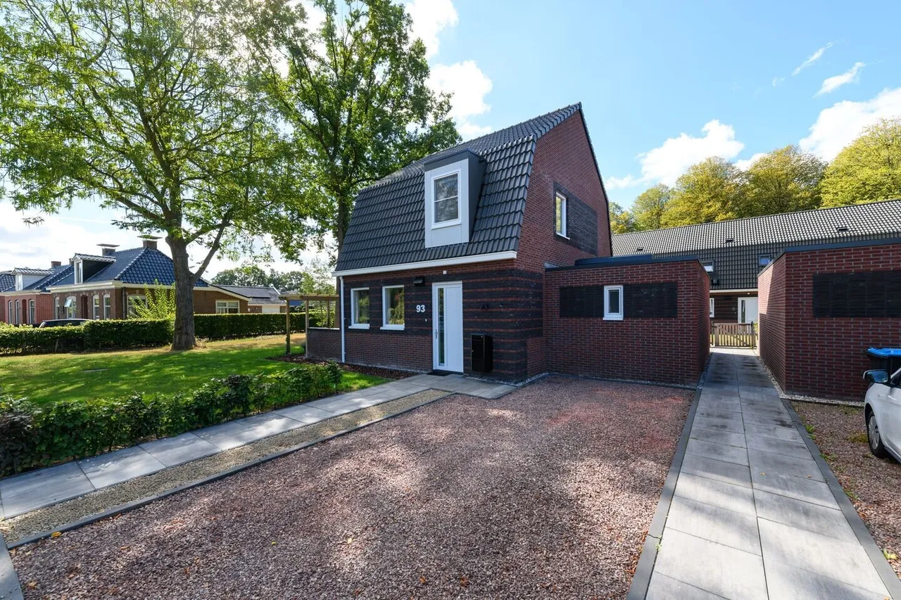 Woning te koop: Kommisjewei 93, Opeinde