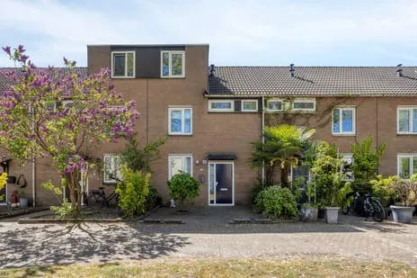Tussenwoning te koop: Komoord 12, Kievitsloop Breda