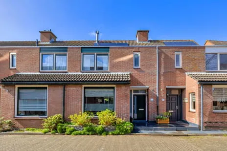 Tussenwoning te koop: Kompas 18, Gorsingen Hoeck Hellevoetsluis