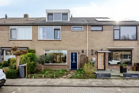 Tussenwoning te koop: Komweisingel 11, Kern Abbenbroek Abbenbroek