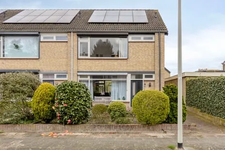Hoekwoning te koop: Konijnenberg 37, Halsteren-Centrum Halsteren