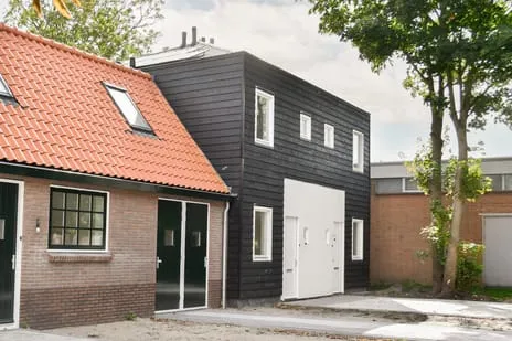 Corner house for sale: Konijnenpad 40, Rosmolenbuurt West Zaandam