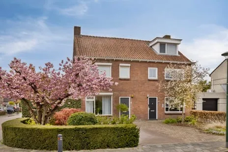 Twee-onder-één-kap te koop: Konijnshoolsedreef 10, Boxtel-Centrum Boxtel
