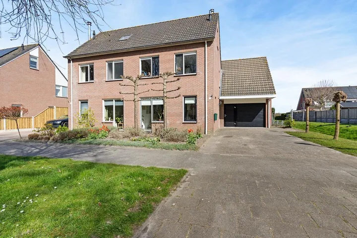 Woning te koop: Koning Radboudlaan, Creil-woonkern Creil