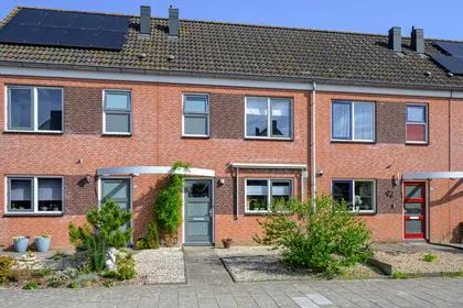 Tussenwoning te koop: Koningin Beatrixlaan 23, Slootdorp (woonkern) Slootdorp