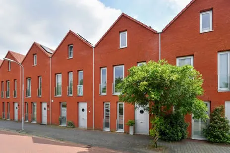 Tussenwoning te koop: Koningin Beatrixstraat 11, Velp-Noord boven spoorlijn Velp (Ge)