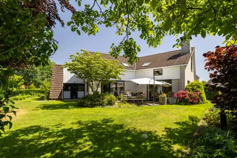 Vrijstaande woning te koop: Koningin Beatrixstraat 25, Nunspeet-West Nunspeet