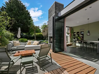 Tussenwoning te koop: Koningin Emmakade 155A, Sweelinckplein e.o. 'S-Gravenhage