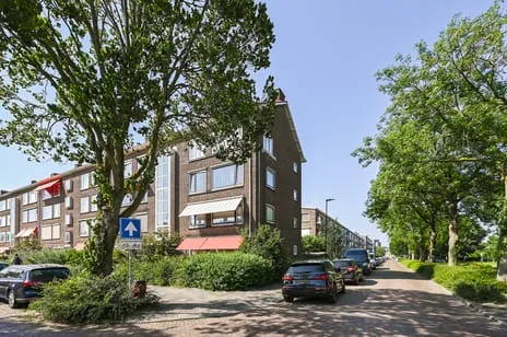 Apartment for sale: Koningin Julianalaan 171, Bovenveen midden Voorburg