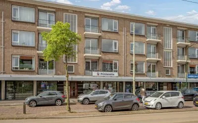 Apartment for sale: Koningin Julianalaan 204, Bovenveen zuid Voorburg