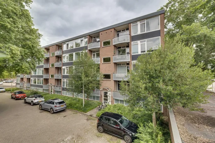Appartement te koop: Koningin Julianastraat 222, Oranjekwartier Deventer