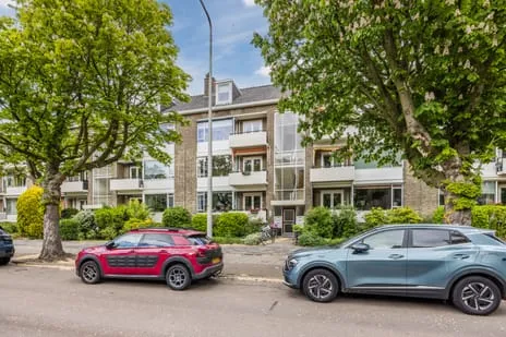 Appartement te koop: Koningin Marialaan 100, Bezuidenhout-Midden 'S-Gravenhage