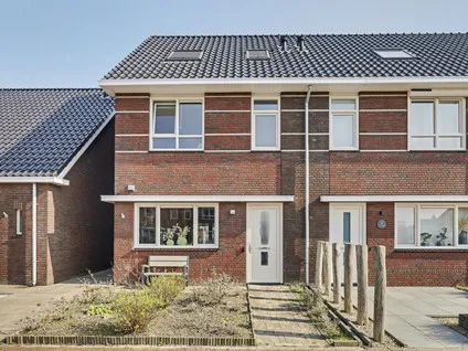 Hoekwoning te koop: Koningin Maximahof 10, Wemeldinge Wemeldinge