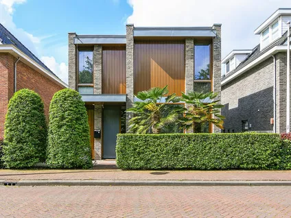Vrijstaande woning te koop: Koningin Maximalaan 23, Hoofddorp Toolenburg Zuid Hoofddorp