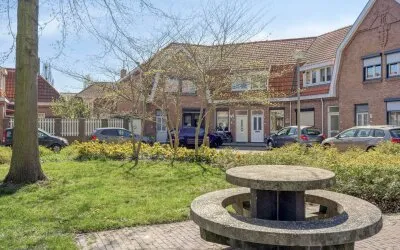 Tussenwoning te koop: Koningin Regentesselaan 82, Roermondse Veld Roermond