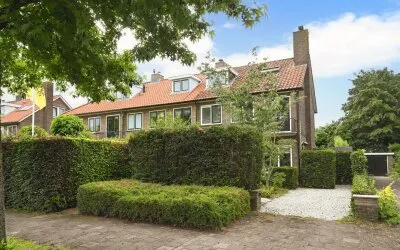 Hoekwoning te koop: Koningin Wilhelminalaan 20, Oranje Nassaupark-Noord Naarden