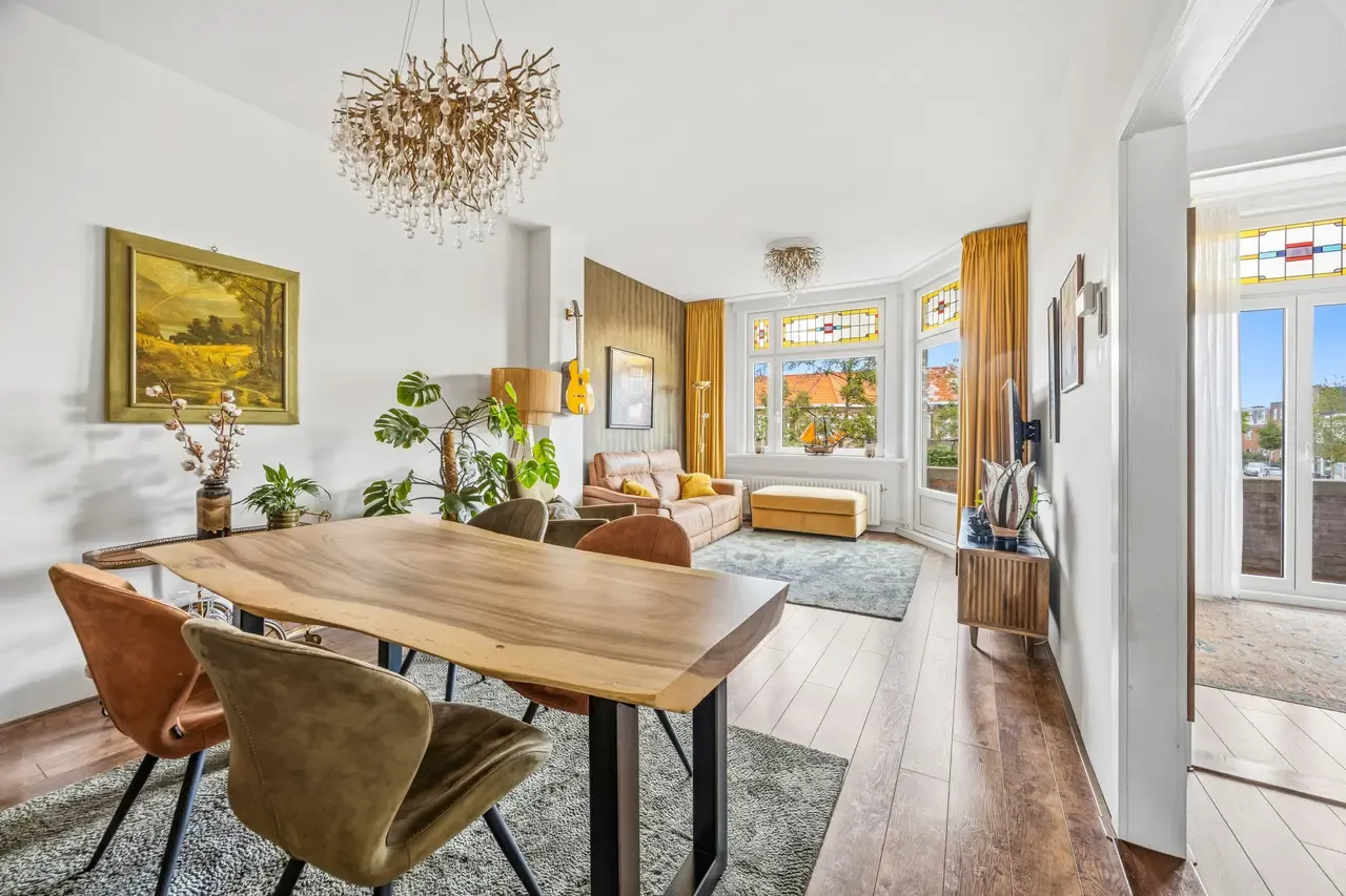 Appartement te koop: Koningin Wilhelminalaan 342C, Voorburg
