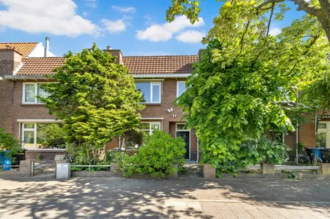 Tussenwoning te koop: Koningin Wilhelminalaan 527, Voorburg Noord noord Voorburg