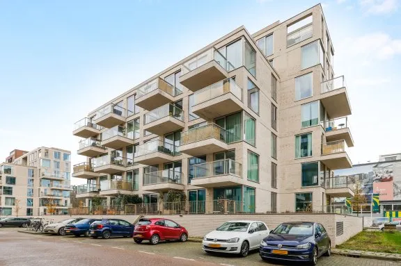 Appartement te huur: Koningin Wilhelminaplein 1034, Koningin Wilhelminaplein Amsterdam