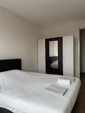 Kamer te huur: Koningin Wilhelminaplein, Koningin Wilhelminaplein Amsterdam