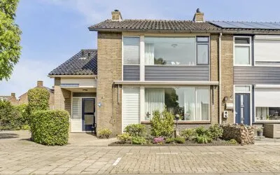 Hoekwoning te koop: Koningin Wilhelminasingel 63, Oranjewijk Noord Waddinxveen