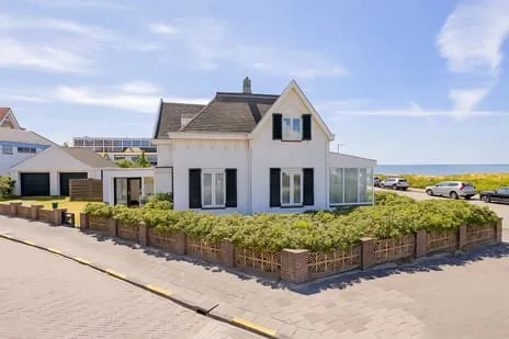 Vrijstaande woning te koop: Koningin Astrid Boulevard 16, De Zuid Noordwijk (Zh)
