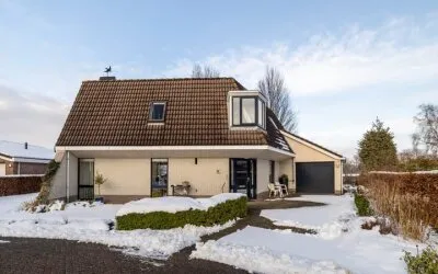 Vrijstaande woning te koop: Koningin Beatrixstraat 25, Nunspeet-West Nunspeet