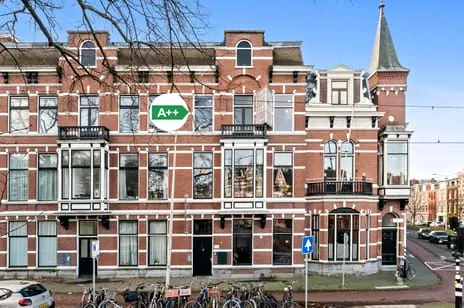 Appartement te koop: Koningin Emmakade 198B, Sweelinckplein e.o. 'S-Gravenhage