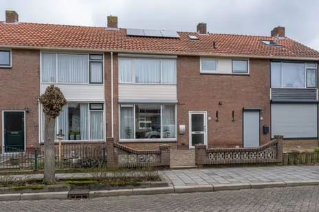 Tussenwoning te koop: Koningin Emmastraat 18, Aalst Aalst