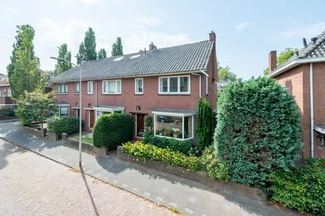 Hoekwoning te koop: Koningin Emmastraat 61, Haarwijk West Gorinchem