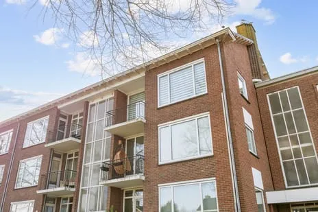 Appartement te koop: Koningin Julianalaan 49B, Scheepvaartbuurt Delfzijl