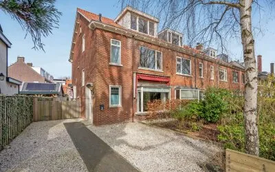 Hoekwoning te koop: Koningin Julianaweg 77, Raadhuiskwartier Leidschendam
