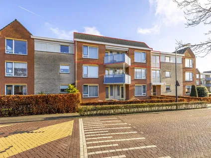 Appartement te koop: Koningin Wilhelminalaan 101, BH oost Hardinxveld-Giessendam