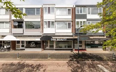 Tussenwoning te koop: Koningin Wilhelminalaan 32, Gorinchem