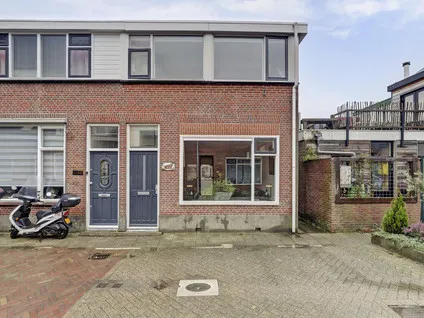 Hoekwoning te koop: Koningin Wilhelminastraat 17, Zeehelden van Oranje De Lier