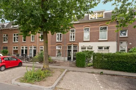 Appartement te koop: Koninginnelaan 225, Wolfskuil Nijmegen