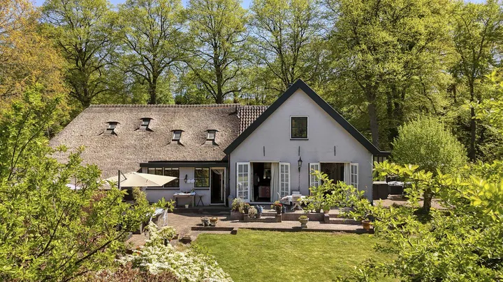 Vrijstaande woning te koop: Koninginnelaan 5, Vosdal Heelsum